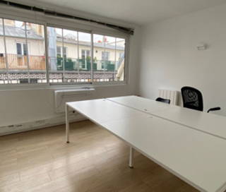 Espace indépendant 220 m² 40 postes Location bureau Rue Saint-Sauveur Paris 75002 - photo 2